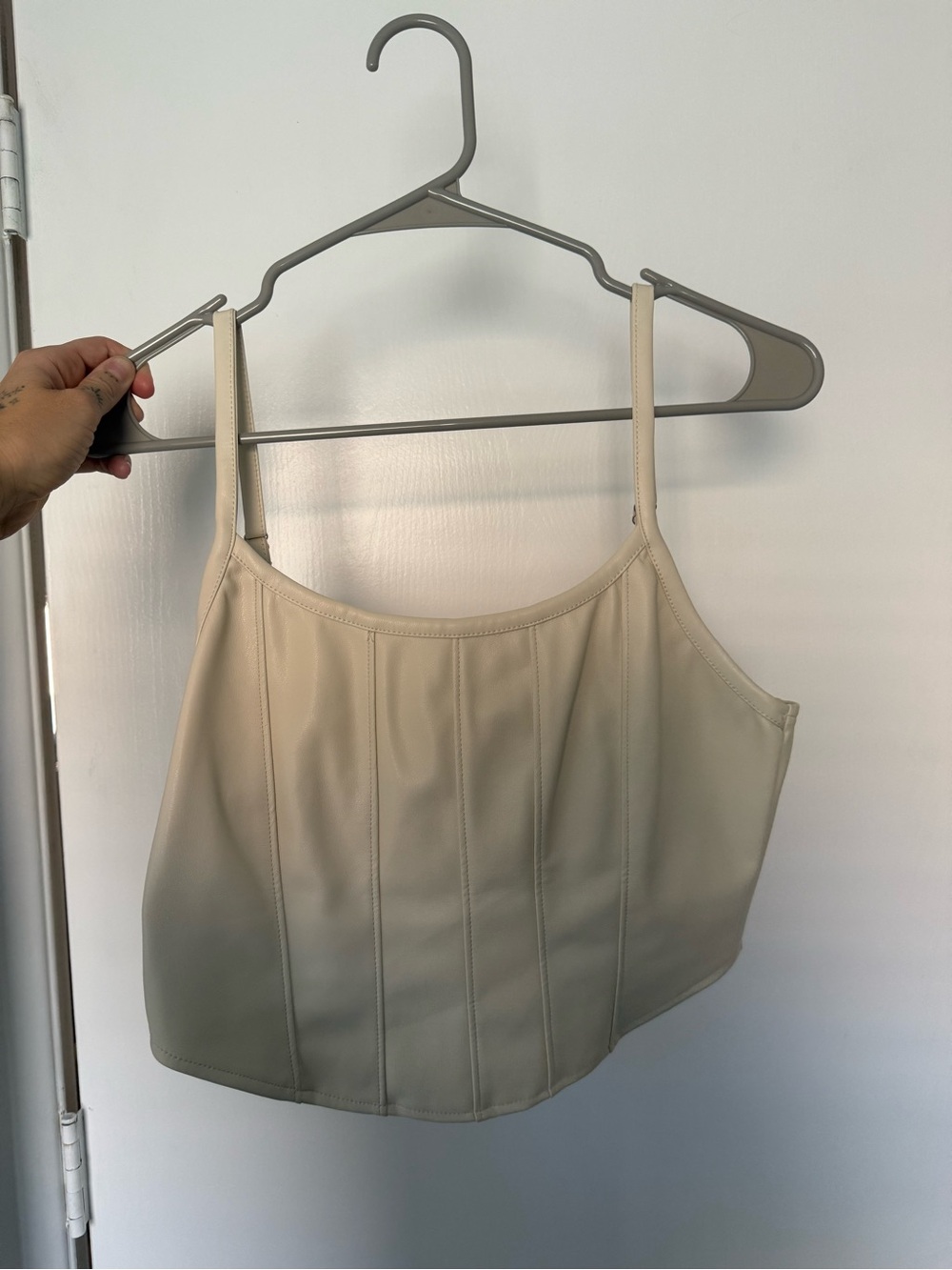 Sleeveless Faux-Leather Corset Crop Top in Cream
